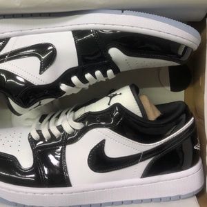 SIZE 12 Jordan 1 Low SE Concord